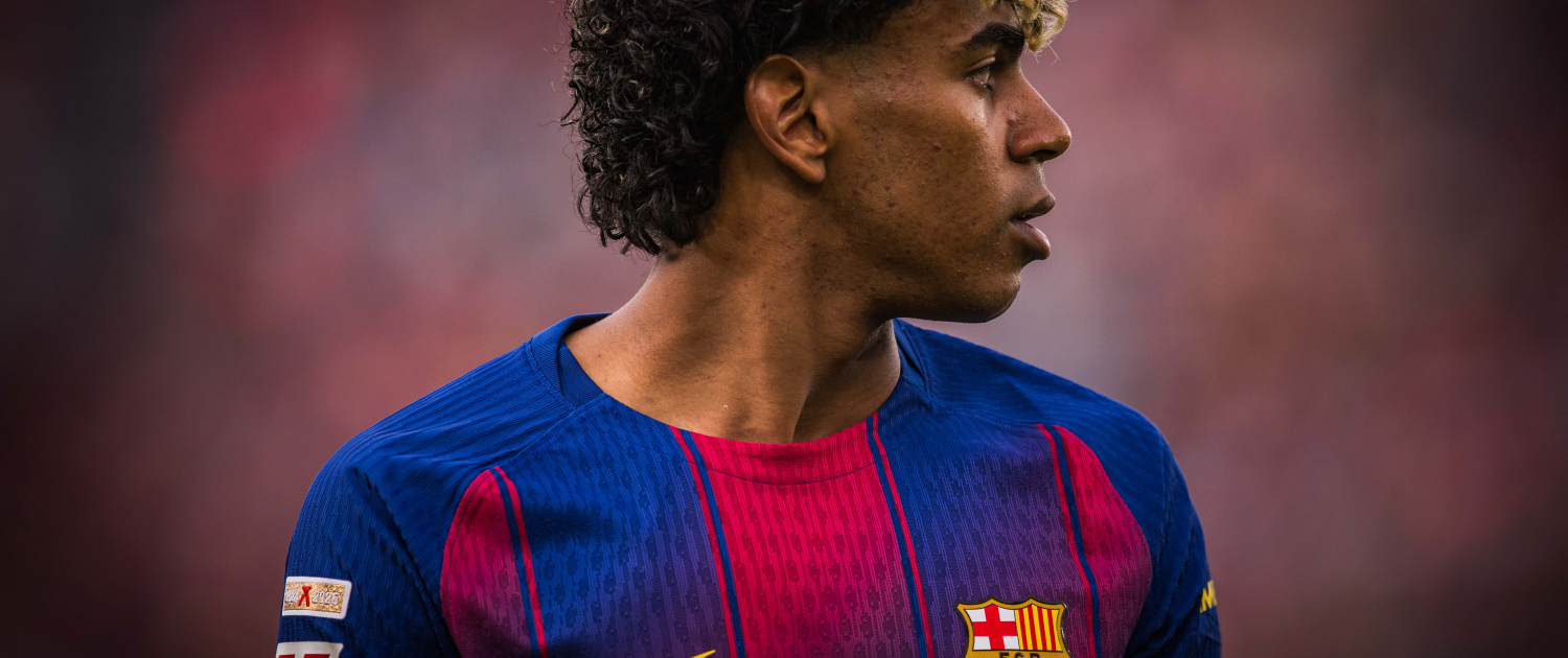 Insignia del club FC Barcelona Presentado por asistencia--white Actualización sobre la lesión de Lamine Yamal Primer equipo Fecha de publicación Hace 22 horas