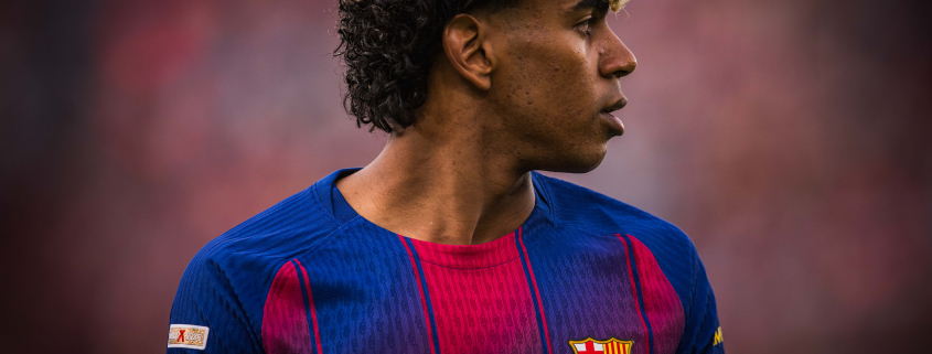 Insignia del club FC Barcelona Presentado por asistencia--white Actualización sobre la lesión de Lamine Yamal Primer equipo Fecha de publicación Hace 22 horas