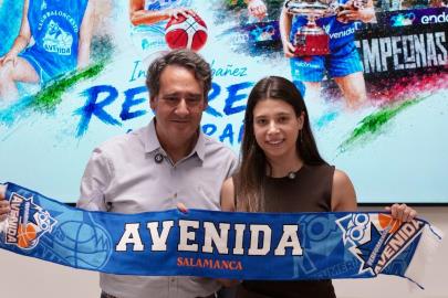 Inés Santibáñez hace realidad el sueño de volver “a casa” con Perfumerías Avenida