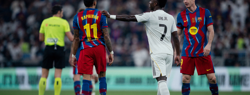 Escudo del FC Barcelona 10 cosas sobre el Clásico Barça que se enfrentará al Real Madrid el 10 de mayo en un partido que podría consagrarlo campeón de Liga (21:00 h) Primer equipo Fecha de publicación Hace 20 horas