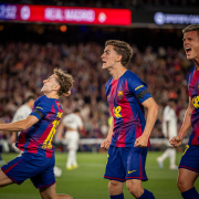 Escudo del FC Barcelona 106 victorias cada uno en El Clásico La victoria en Spotify en el Camp Nou sube de nivel en el récord histórico entre rivales históricos Primer Equipo Fecha de publicación Hace 1 hora