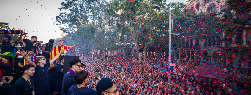 Escudo del FC Barcelona Alegría blaugrana en Barcelona Miles de aficionados se unieron al Barça para una velada de celebraciones tras ganar el título de liga número 29 del club y conseguir la Supercopa de España el pasado enero Primer Equipo Fecha de publicación Hace 42 minutos