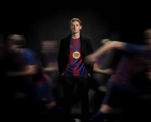 Escudo del FC Barcelona Anthony Gordon llega al Barça El extremo inglés firma hasta 2031 tras impactar en el fútbol europeo durante su paso por el primer equipo del Newcastle United Fecha de publicación Hace 18 Minutos