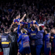 Escudo del FC Barcelona Emotivo adiós El delantero polaco, con el brazalete de capitán, vivió un emotivo último partido en casa y recibió un cálido homenaje de la afición Primer Equipo Fecha de publicación Hace 2 horas