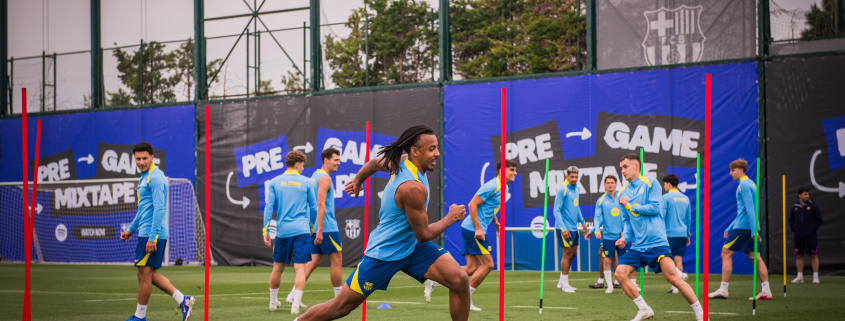 Escudo del FC Barcelona Entrenando pensando en el Betis La plantilla de Hansi Flick entrena en la Ciutat Esportiva con el último partido de la temporada en Spotify Camp Nou en el horizonte Primer equipo Fecha de publicación Hace 1 hora
