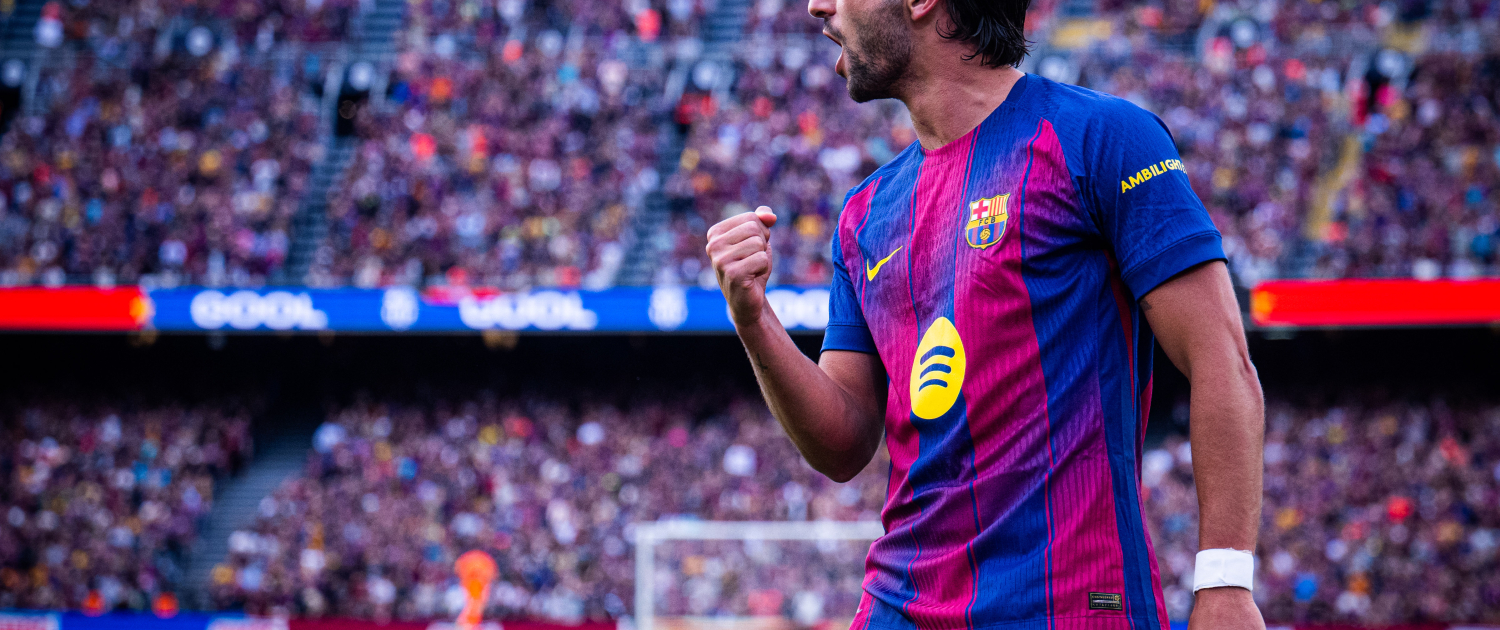 Escudo del FC Barcelona 'Este es el Clásico más especial' El delantero español recalca lo bonito que sería ganar LaLiga el domingo en Spotify Camp Nou Primer Equipo Fecha de publicación Hace 52 Mins