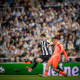 Escudo del FC Barcelona Los cuatro récords de Gordon en el Newcastle Utd El nuevo fichaje del FC Barcelona hizo mucha historia en su antiguo club Primer Equipo Fecha de publicación Hace 28 Minutos