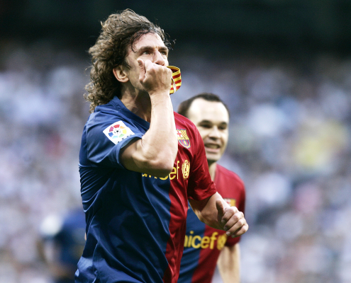 Escudo del FC Barcelona Seis Clásicos decisivos La victoria del domingo ganaría la Liga, pero no sería la primera vez que los partidos con el Real Madrid tienen un papel tan central Primer Equipo Fecha de publicación Hace 40 Mins