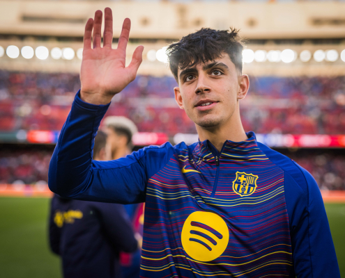 Escudo del FC Barcelona 'Será un día para recordar' El centrocampista de La Masia promete un día especial cuando el Real Madrid visite Spotify Camp Nou Primer equipo Fecha de publicación Hace 19 Mins