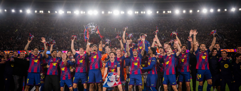 Escudo del club FC Barcelona ¡Campeones de Liga! El campeón de Liga es un equipo que nunca se rinde durante los 90 minutos y durante toda una temporada Primer Equipo Fecha de publicación Hace 5 horas