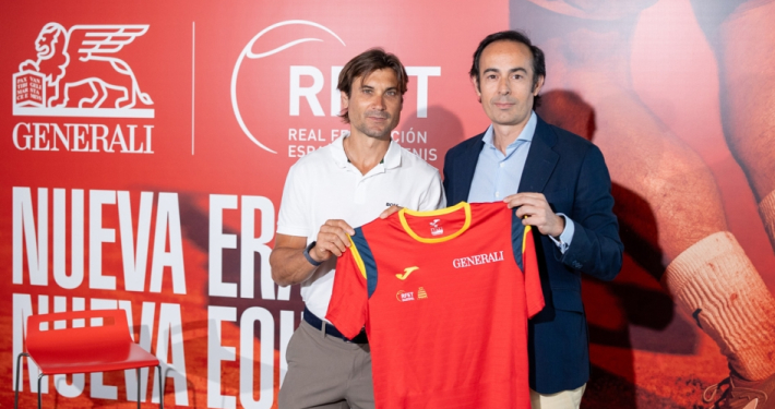 David Ferrer presenta la