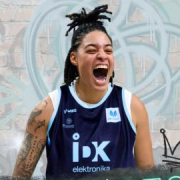 Basket F: Sacha Washington, nueva pieza de interior para IDK Sacha Washington, nueva pieza de interior para IDK Euskotren