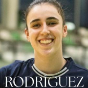 Uxía Rodríguez renueva su compromiso con el Celta Baloncesto