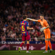 Escudo del FC Barcelona Cinco debutantes mundialistas Lamine Yamal, Cubarsí, Joan García, Anthony Gordon y Hamza Abdelkarim debutan en el Primer Equipo Fecha de publicación Hace 54 minutos