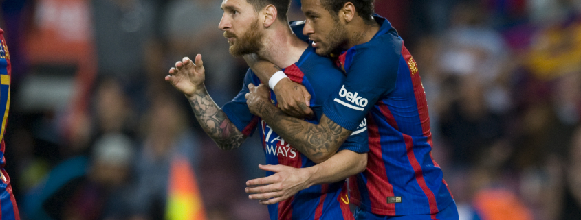 Escudo del FC Barcelona Enlaces al Mundial del FC Barcelona Dieciséis jugadores actuales, tres entrenadores y varios exculés estarán en el Mundial más importante de la historia Primer Equipo Fecha de publicación Hace 53 Mins