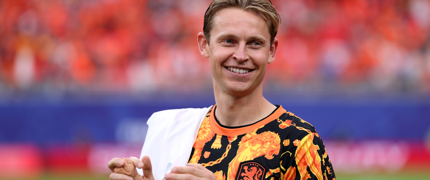 Insignia del FC Barcelona Frenkie de Jong en los dieciseisavos del Mundial El equipo de Ronald Koeman encabeza su grupo para avanzar en la competición con el centrocampista azulgrana como factor clave / Foto: Primer Equipo FIFA Fecha de publicación 26 jun 26