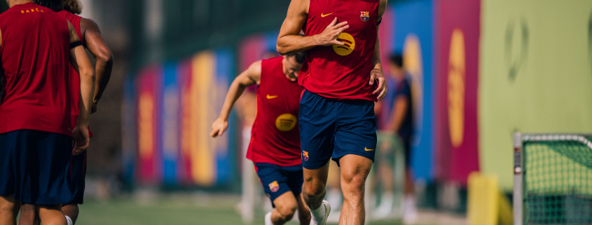 Escudo del FC Barcelona Continúan los preparativos Plantilla para el tercer día de entrenamientos en el primer equipo de la Ciutat Esportiva Fecha de publicación Hace 20 Minutos