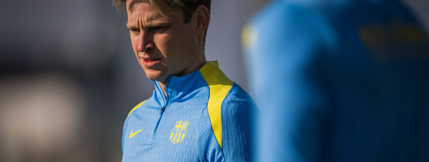 Escudo del FC Barcelona Frenkie de Jong noticia sobre lesión El centrocampista holandés ha sufrido una rotura del ligamento colateral medial de su rodilla derecha. Primer equipo Fecha de publicación Hace 1 hora