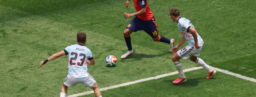 Escudo del FC Barcelona Ocho semifinalistas más España derrota a Bélgica por 2-1 y se mete entre los cuatro finalistas de la competición | Fotos: @FIFAcom Primer equipo Fecha de publicación Hace 12 horas